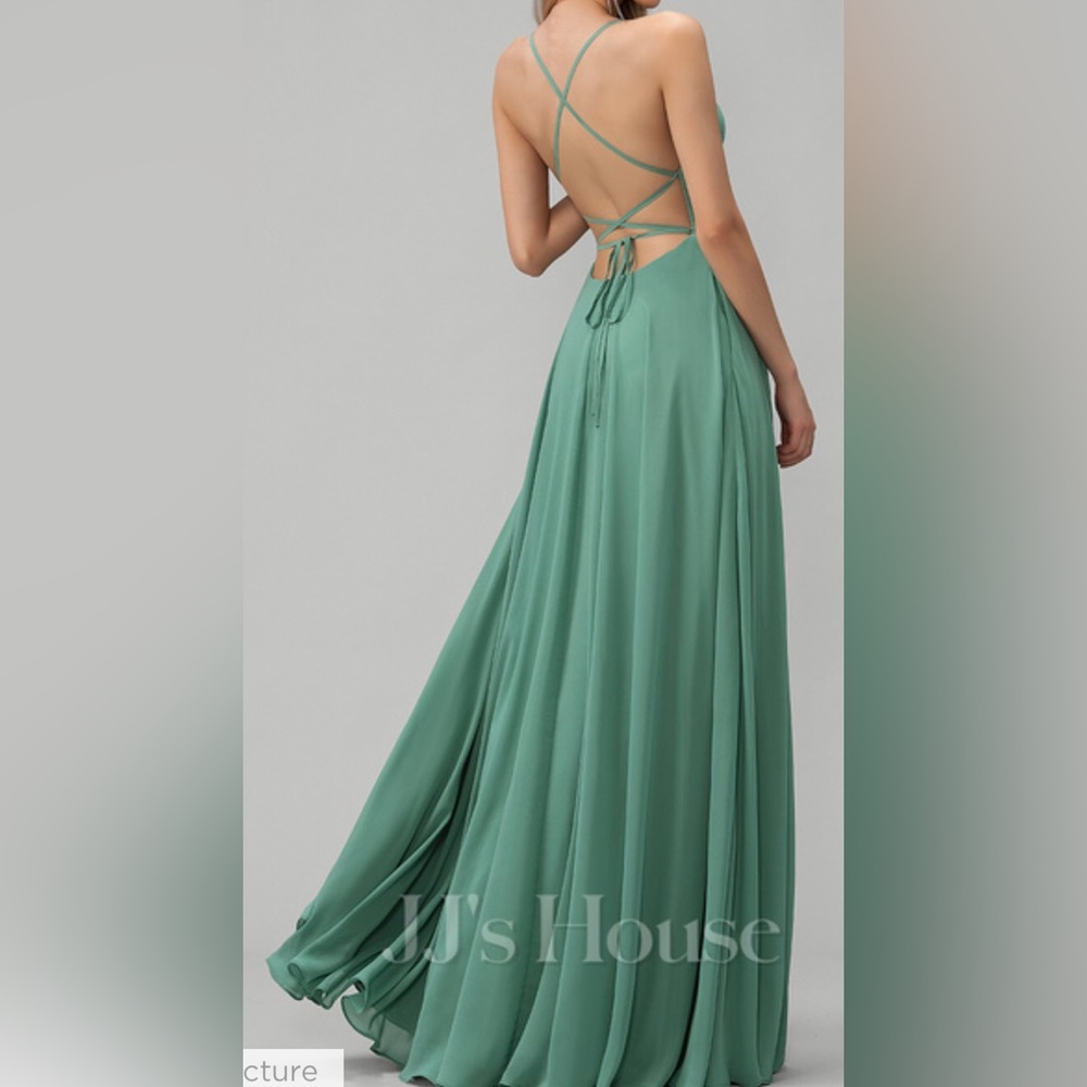 Prom dress, NWOT never worn, JJs House
